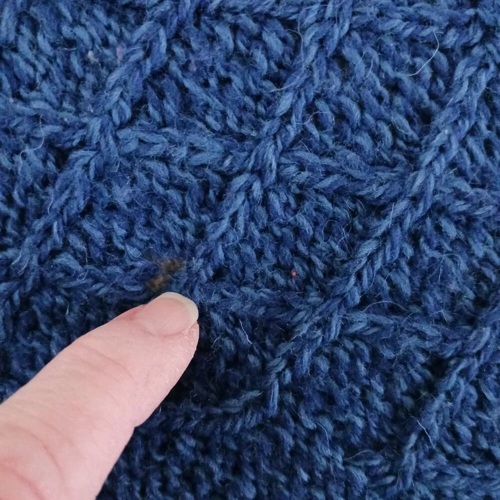 Kilronan Knitwear Wool Blue Cable Knit Sweater Pillow Ireland 16